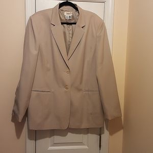 TALBOTS Cream Jacket Size: 20